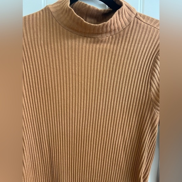 GAP Maternity Dress - Picture 5 of 5